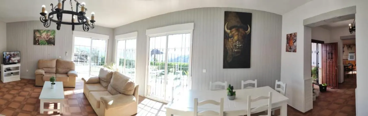 Villa Yasleni Málaga 0*,